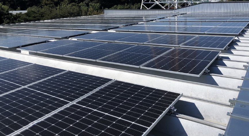 トーカロ_自社所有屋根置き太陽光発電（AC50kW）