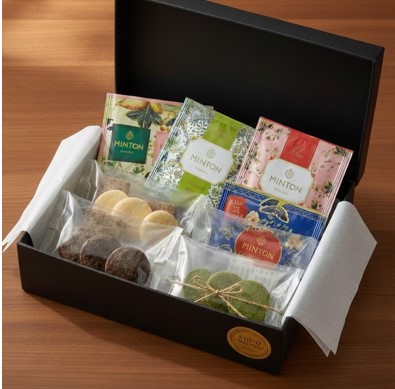 和紅茶と米粉クッキ―のギフトボックス